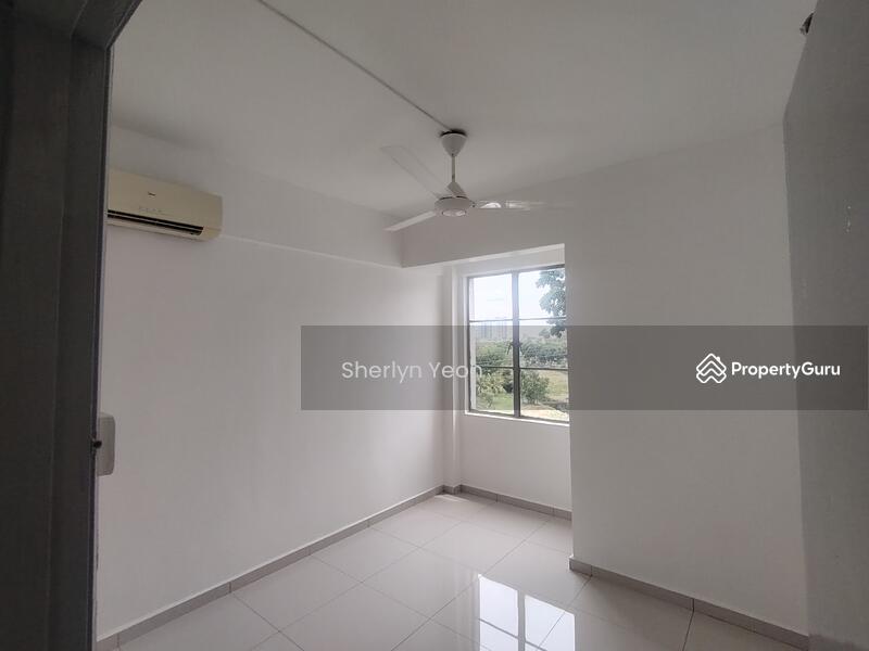 Subang Ville Aman Luxury Condominiums untuk Untuk Dijual - RM 360,000, Mac 2026 - Bedroom 3 - PropertyGuru.com.my