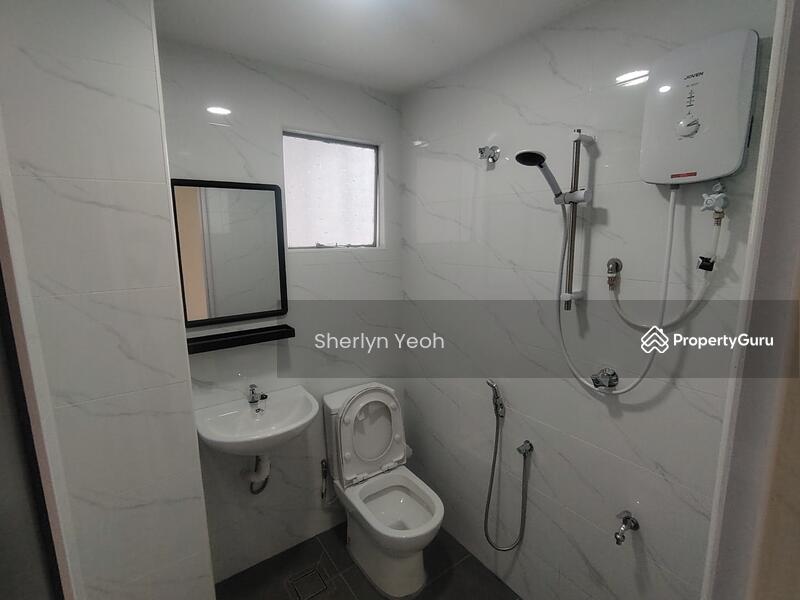 Subang Ville Aman Luxury Condominiums untuk Untuk Dijual - RM 360,000, Mac 2026 - Bathroom - PropertyGuru.com.my