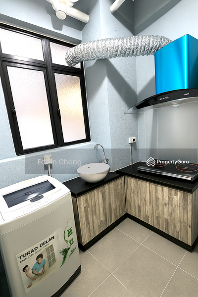 Untuk Disewa - Majestic Maxim