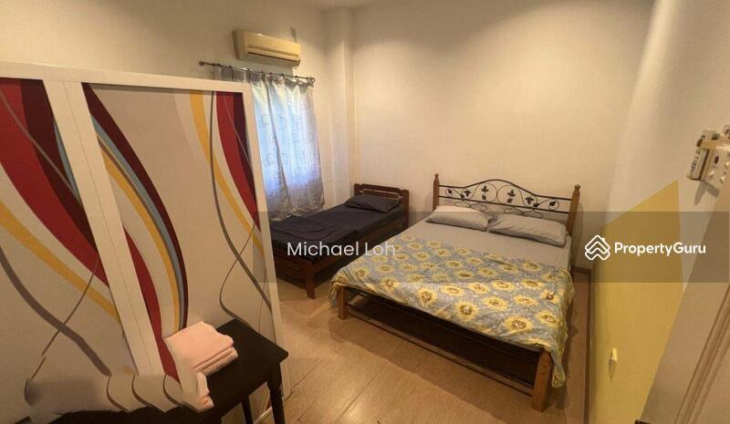 For Sale - hala bercham timur