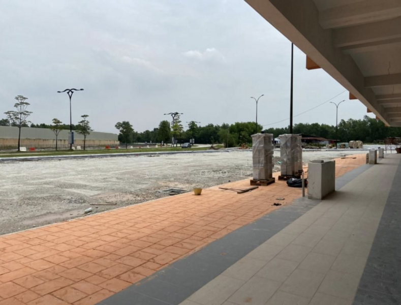 Shop for Sale in Alam Impian (Shah Alam) - Ms Ooi - Exterior - PropertyGuru.com.my