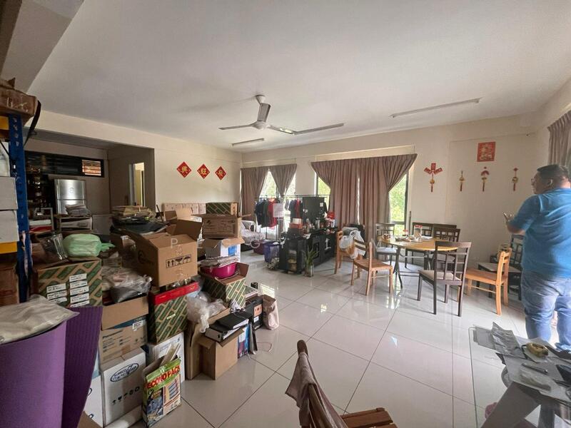 Rumah Berkembar untuk Dijual di Cheras (Selangor) - Peggy Lim - Living Room - PropertyGuru.com.my