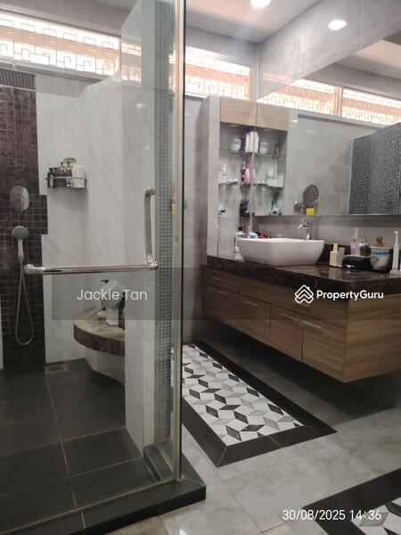 Bungalow for Sale in Petaling Jaya (Selangor) - Jackie Tan - Bathroom - PropertyGuru.com.my