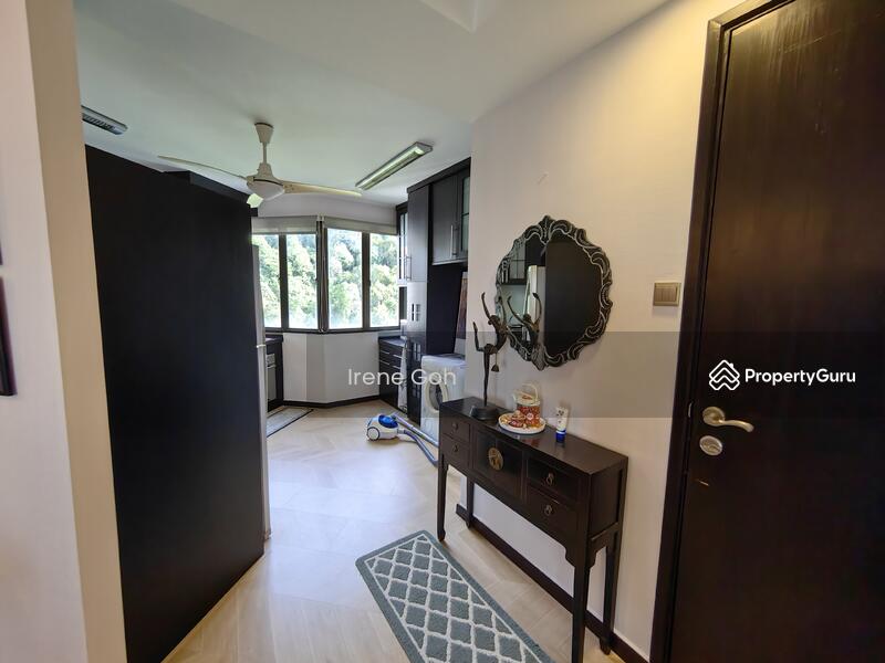 For Rent - Miami Green