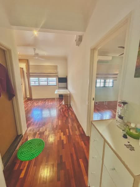 Bungalow House for Sale in Bukit Rahman Putra (Sungai Buloh) - Celina Koh - Hallway - PropertyGuru.com.my