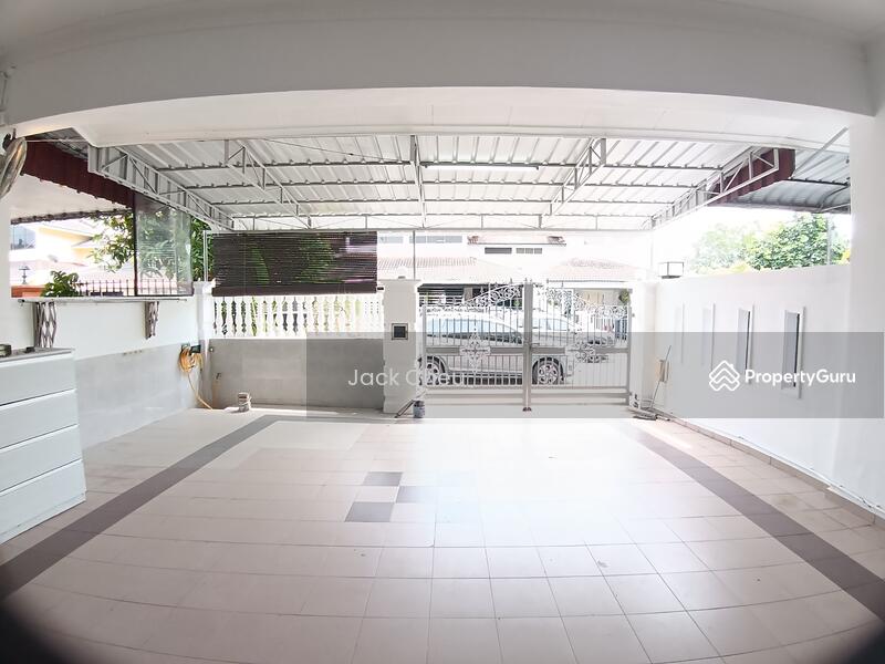 Untuk Disewa - Taman daya