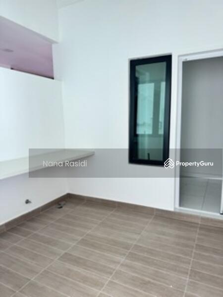 Wet Kitchen/Laundry Area