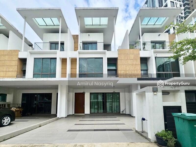 Untuk Dijual - Lake Point Residence