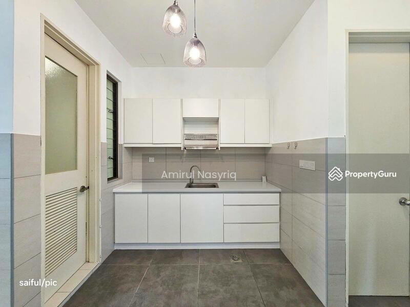 Untuk Dijual - Lake Point Residence