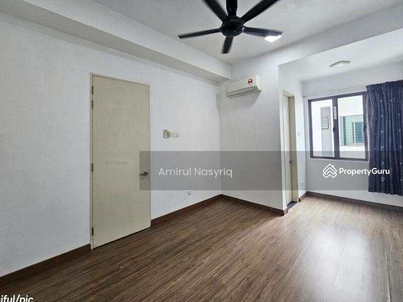 Untuk Dijual - Lake Point Residence
