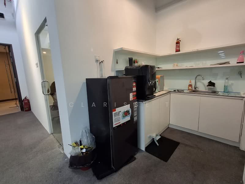 Pejabat untuk Disewa di Taman Bukit Angkasa (Kampung Kerinchi (Bangsar South)) - Clarisse T - Kitchen - PropertyGuru.com.my