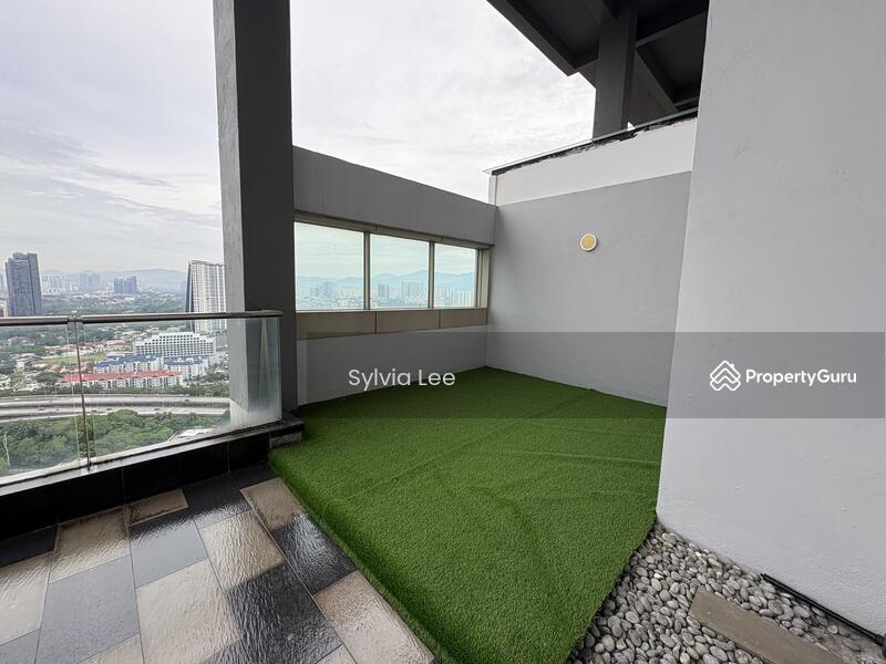 Terrace at pool floor