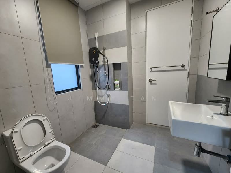 Rumah Teres 2 Tingkat untuk Disewa di Bandar Seri Coalfields (Sungai Buloh) - Jimmy Tan - Bathroom - PropertyGuru.com.my