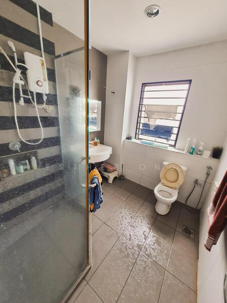 Townhouse for Sale in Puchong (Selangor) - Esther Ong - Bathroom - PropertyGuru.com.my