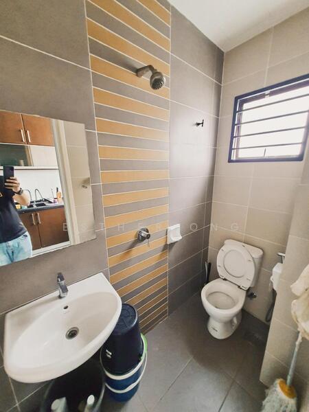 Townhouse for Sale in Puchong (Selangor) - Esther Ong - Bathroom - PropertyGuru.com.my