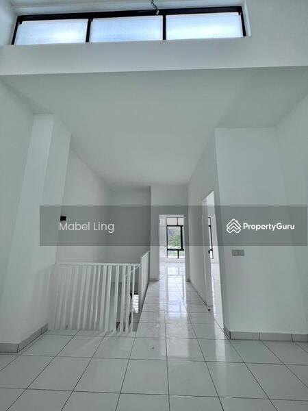 Upstairs Corridor