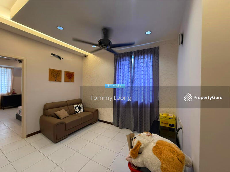 3-storey Terraced House for Sale in Sunway Merica (Bayan Lepas) - Tommy Leong - Living Room - PropertyGuru.com.my