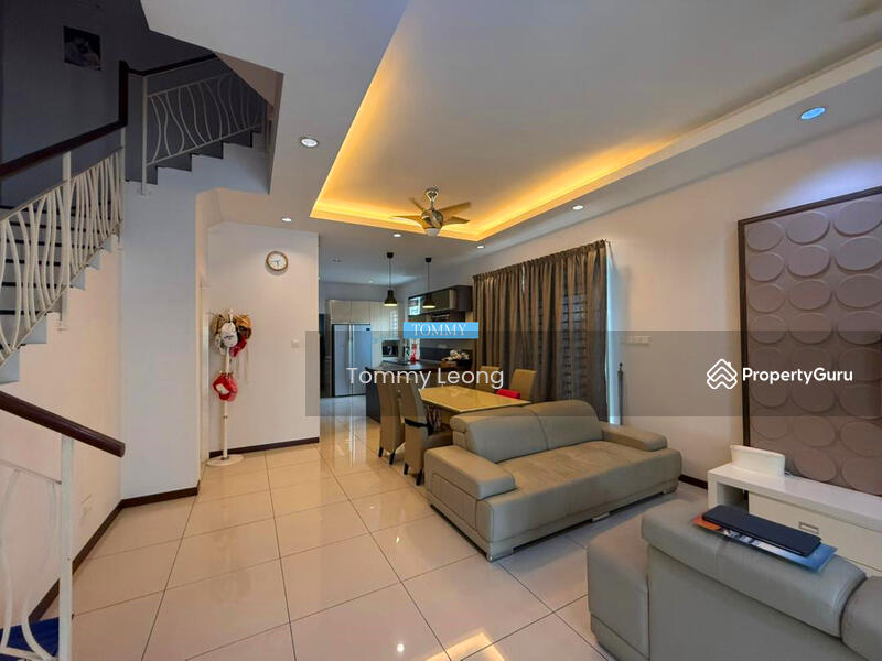 3-storey Terraced House for Sale in Sunway Merica (Bayan Lepas) - Tommy Leong - Living Room - PropertyGuru.com.my