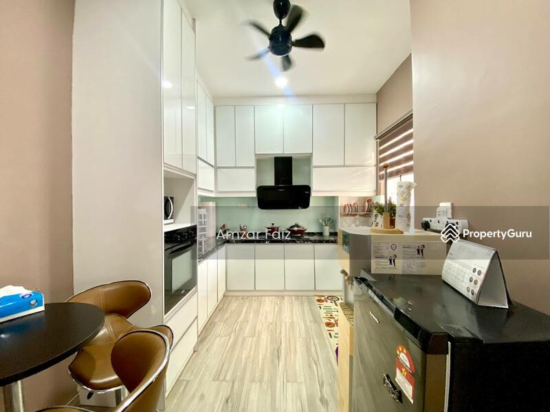 Kondominium untuk Dijual di Suasana Lumayan - Amzar Faiz - Kitchen - PropertyGuru.com.my