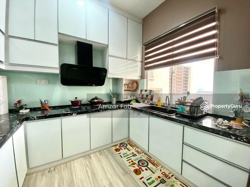 Kondominium untuk Dijual di Suasana Lumayan - Amzar Faiz - Kitchen - PropertyGuru.com.my