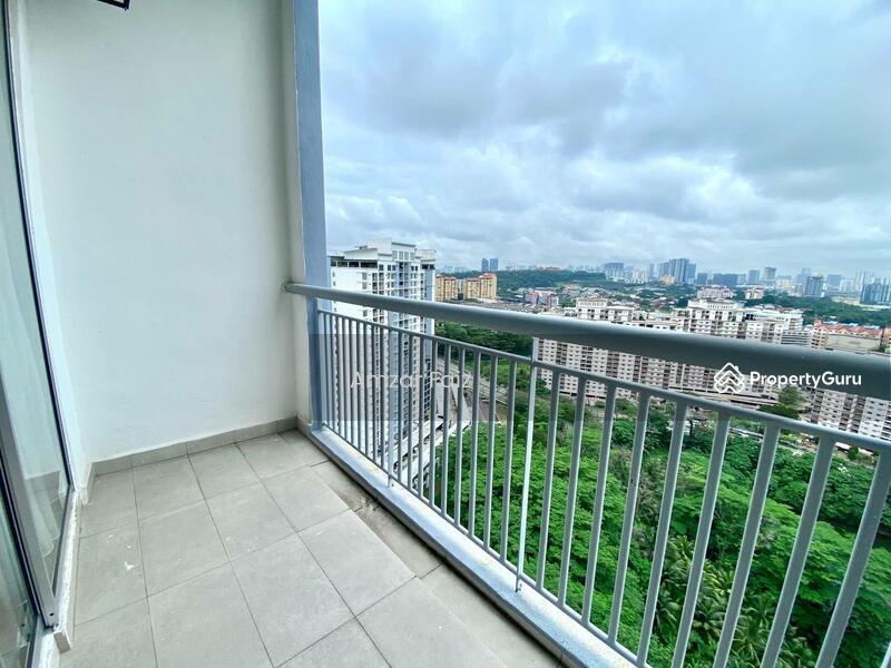 Kondominium untuk Dijual di Suasana Lumayan - Amzar Faiz - Balcony - PropertyGuru.com.my