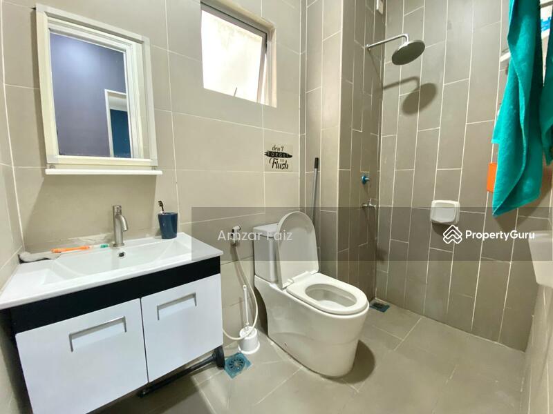Kondominium untuk Dijual di Suasana Lumayan - Amzar Faiz - Bathroom - PropertyGuru.com.my