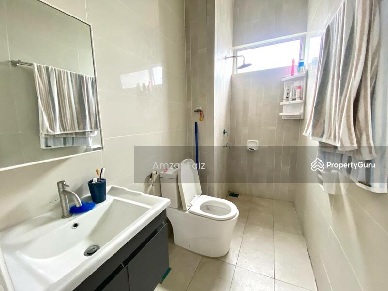 Kondominium untuk Dijual di Suasana Lumayan - Amzar Faiz - Bathroom - PropertyGuru.com.my