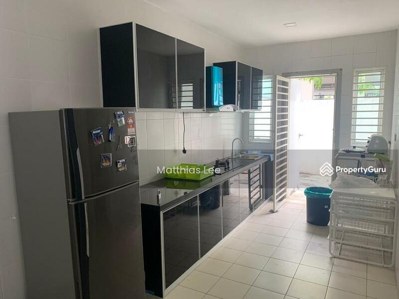 Kitchen-0176281628