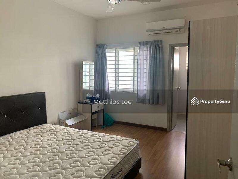 Bedroom-0176281628