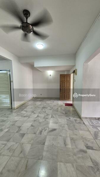 2-storey Terraced House for Sale in Bandar Sri Damansara (Selangor) - Boon Giap - Living Room - PropertyGuru.com.my