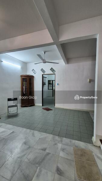 2-storey Terraced House for Sale in Bandar Sri Damansara (Selangor) - Boon Giap - Living Room - PropertyGuru.com.my