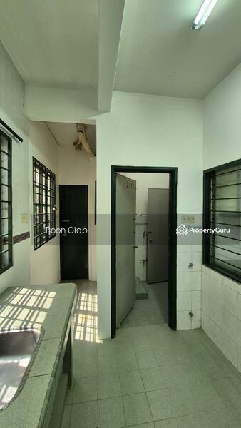 2-storey Terraced House for Sale in Bandar Sri Damansara (Selangor) - Boon Giap - Kitchen - PropertyGuru.com.my
