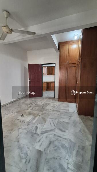 2-storey Terraced House for Sale in Bandar Sri Damansara (Selangor) - Boon Giap - Living Room - PropertyGuru.com.my