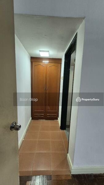2-storey Terraced House for Sale in Bandar Sri Damansara (Selangor) - Boon Giap - Hallway - PropertyGuru.com.my