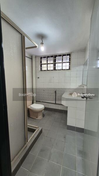 2-storey Terraced House for Sale in Bandar Sri Damansara (Selangor) - Boon Giap - Bathroom - PropertyGuru.com.my