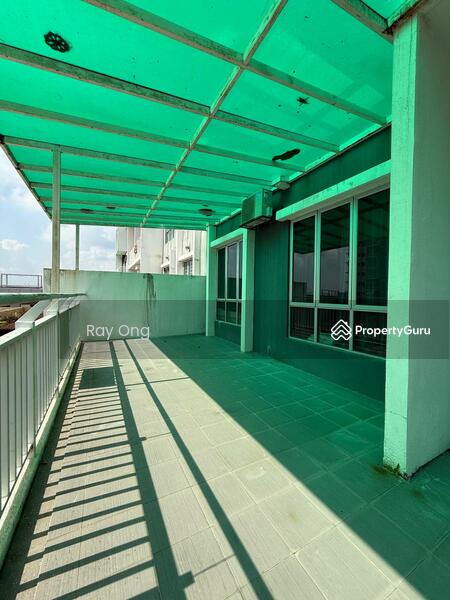 Large Balcony