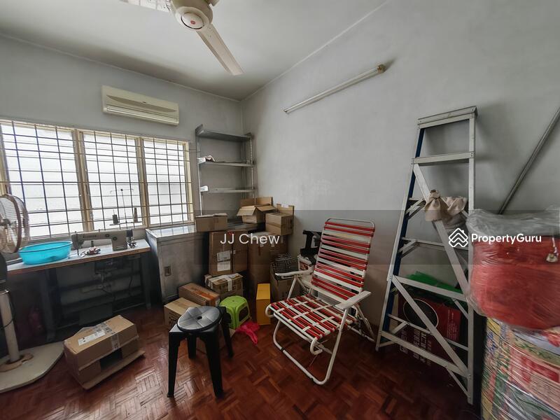 2.5-storey Terraced House for Sale in Taman Putri Jaya (Cheras) - JJ Chew - PropertyGuru.com.my