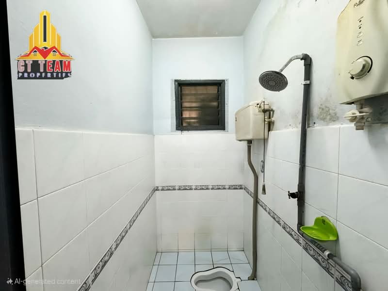 Rumah Teres 2 Tingkat untuk Dijual di Taman Kantan Permai (Kajang) - Celestine Ting - Bathroom - PropertyGuru.com.my