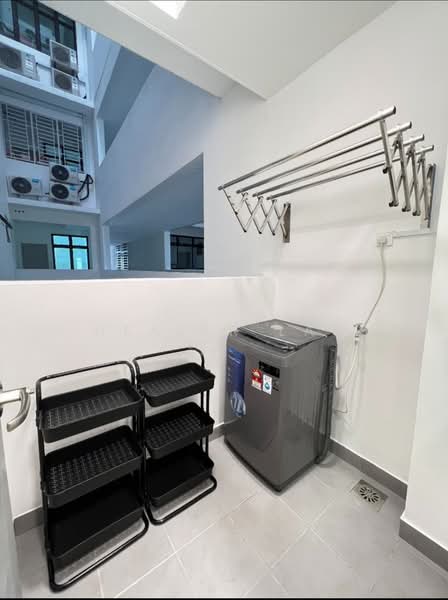 Austin Regency (Pangsapuri Austin Perdana) untuk Untuk Disewa - RM 750 /bulan, Mac 2026 - Kitchen - PropertyGuru.com.my