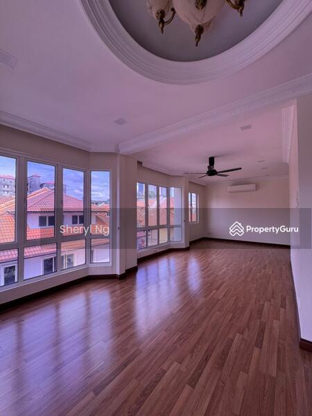 For Sale - Salak South Garden (Taman Salak Selatan)