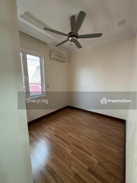 For Sale - Salak South Garden (Taman Salak Selatan)