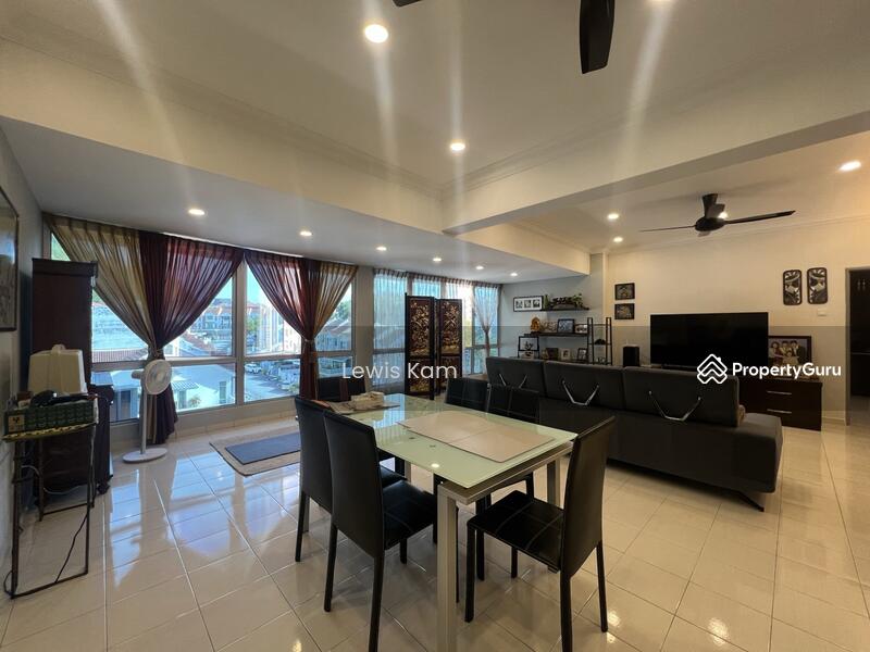 Condominium for Sale at Straits Regency - Lewis Kam - Living Room - PropertyGuru.com.my