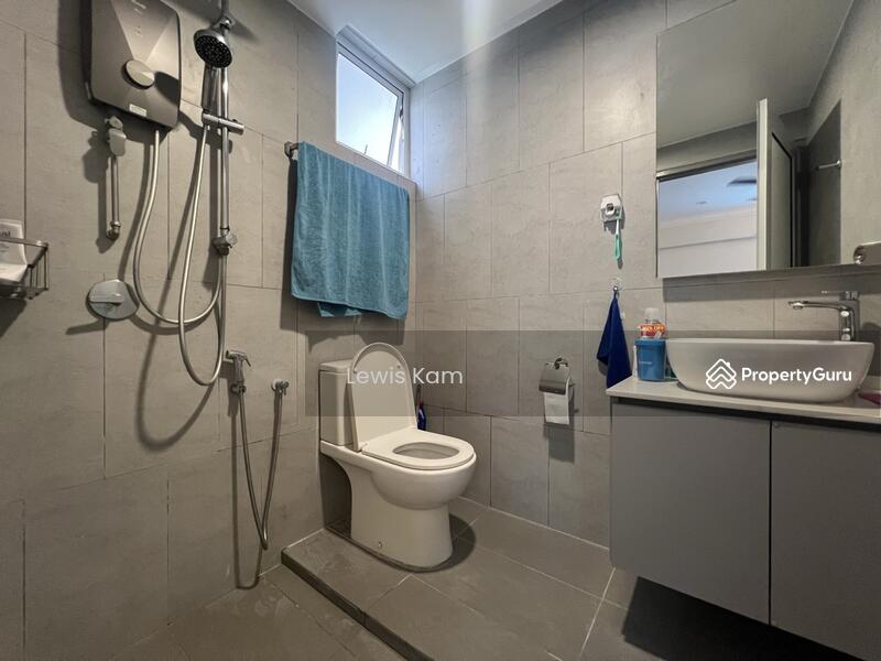 Condominium for Sale at Straits Regency - Lewis Kam - Bathroom - PropertyGuru.com.my