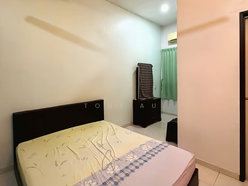 Rumah Teres 2 Tingkat untuk Dijual di Taman Silibin Ria (Ipoh) - Tony Au - Bedroom - PropertyGuru.com.my