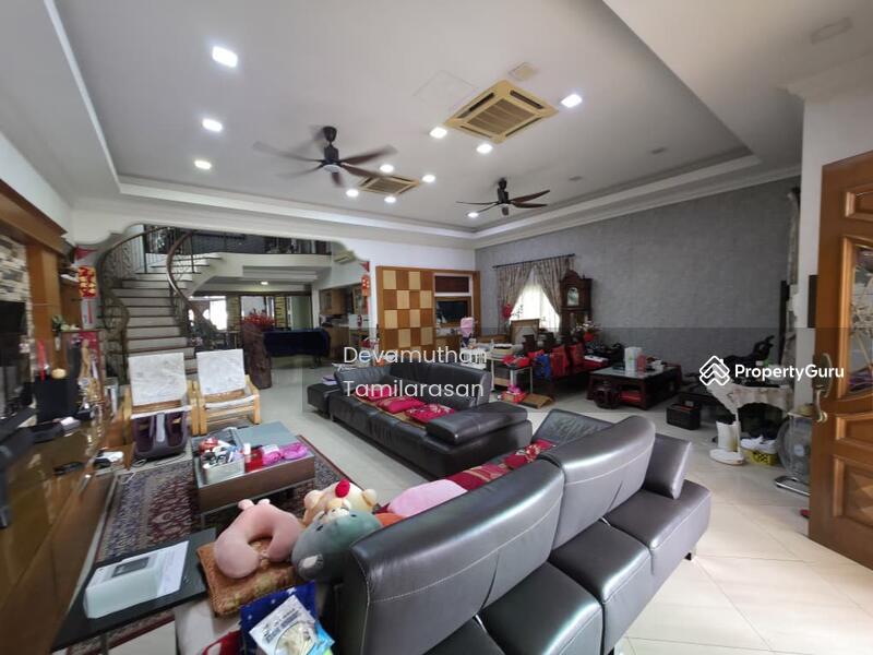 Rumah Banglo untuk Dijual di Bukit Gasing (Petaling Jaya) - Devamuthan Tamilarasan - Living Room - PropertyGuru.com.my