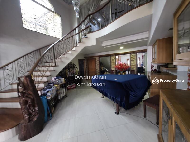 Rumah Banglo untuk Dijual di Bukit Gasing (Petaling Jaya) - Devamuthan Tamilarasan - Living Room - PropertyGuru.com.my