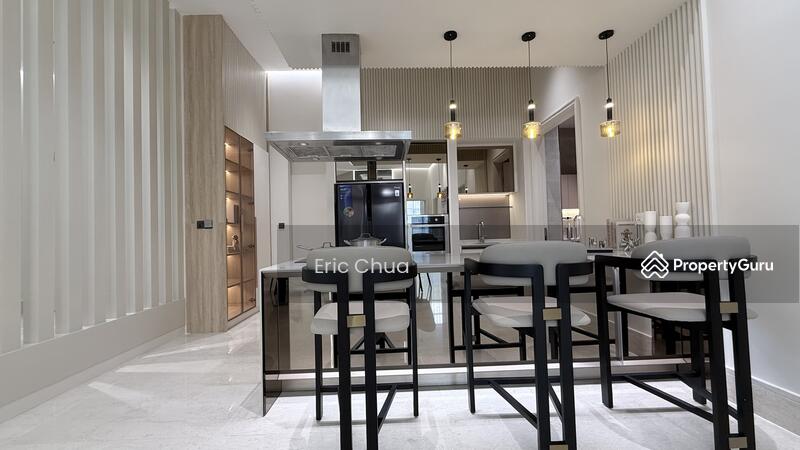 Dry Kitchen