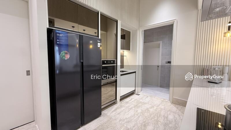 Dry Kitchen