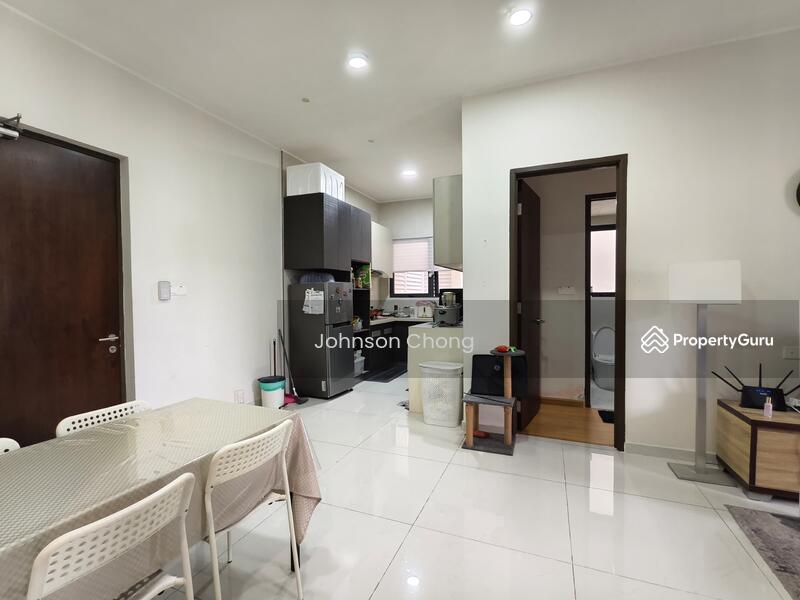 For Sale - Danga Bay Danga Bay Dangas Bays