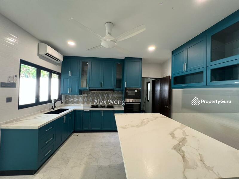 Bungalow House untuk Disewa di Taman Bukit Pantai (Bangsar) - Alex Wong - Kitchen - PropertyGuru.com.my